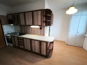 Pronájem bytu 2+1, Ústí nad Labem, Meruňková, 68 m2