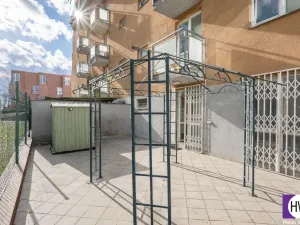 Prodej bytu 1+kk, Praha, Vřesová, 33 m2