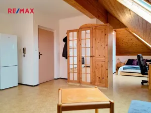 Pronájem bytu 1+kk, Senohraby, U školky, 41 m2