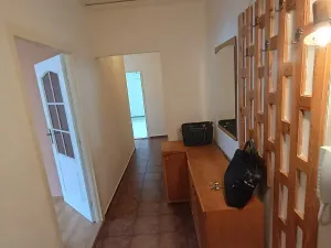 Pronájem bytu 3+1, Praha - Hlubočepy, Lamačova, 75 m2