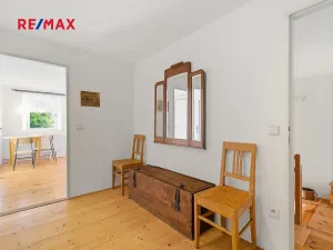 Prodej rodinného domu, Oselce, 168 m2