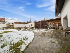 Prodej rodinného domu, Skvrňov, 288 m2