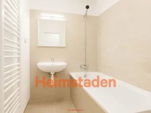 Pronájem bytu 2+1, Ostrava - Poruba, Čkalovova, 58 m2