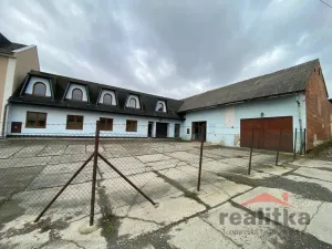 Prodej rodinného domu, Opava - Jaktař, Přemyslovců, 525 m2