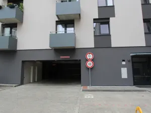 Pronájem garáže, Brno, Reissigova, 15 m2