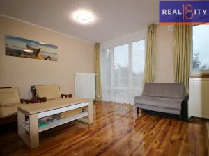 Prodej bytu 3+1, Praha, Evropská, 76 m2