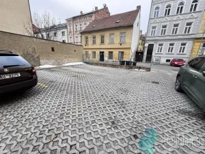 Pronájem bytu 3+kk, České Budějovice, tř. 28. října, 76 m2