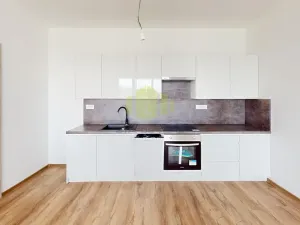 Pronájem bytu 2+kk, Olomouc, Topolová, 55 m2