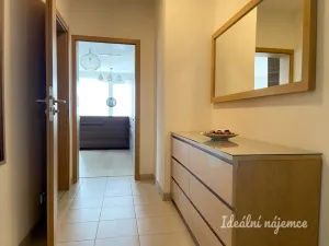 Pronájem bytu 1+kk, Brno - Královo Pole, Božetěchova, 61 m2