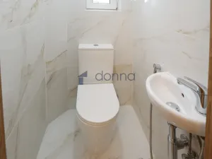 Pronájem bytu 4+kk, Praha, V Nových Bohnicích, 71 m2