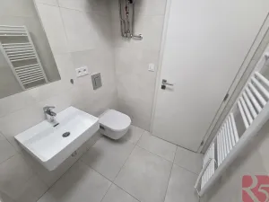 Pronájem bytu 2+kk, Praha - Michle, Pod Stárkou, 40 m2