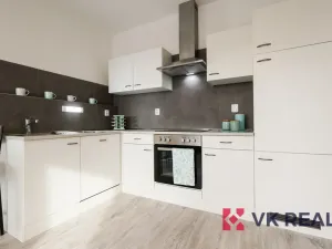Prodej bytu 1+kk, Plzeň - Severní Předměstí, Hodonínská, 31 m2
