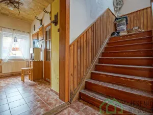 Prodej rodinného domu, Bernartice - Buková, 336 m2