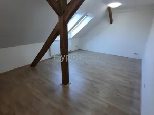 Pronájem bytu 2+kk, Ústí nad Labem - Ústí nad Labem-centrum, Jateční, 75 m2