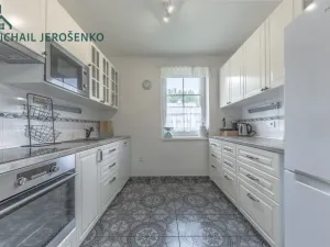 Prodej rodinného domu, Mladé Buky, 149 m2