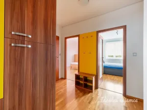 Pronájem bytu 4+kk, Praha - Kbely, Semilská, 112 m2