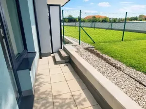 Pronájem bytu 1+kk, Praha - Strašnice, Strančická, 40 m2
