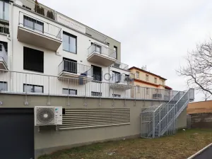 Pronájem bytu 3+kk, Praha, Bělohorská, 87 m2