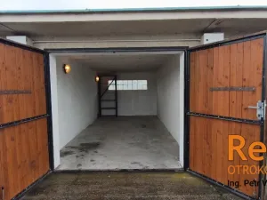 Prodej garáže, Otrokovice, tř. Tomáše Bati, 18 m2