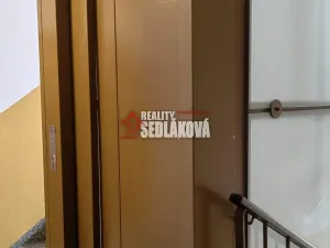 Prodej pokoje, Děčín - Děčín VI-Letná, Weberova, 67 m2