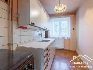 Prodej bytu 3+1, Velký Osek, Komenského, 56 m2