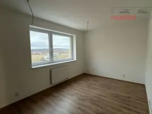 Pronájem bytu 1+kk, Brno, Křepelčí, 39 m2