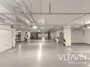 Pronájem bytu 2+kk, Praha - Hloubětín, Domalípova, 53 m2