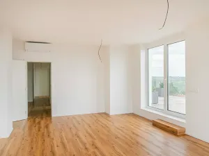 Prodej bytu 3+kk, Znojmo, Jarošova, 82 m2