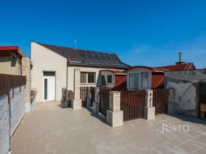 Pronájem bytu 3+1, Uherské Hradiště, U Cihelny, 92 m2