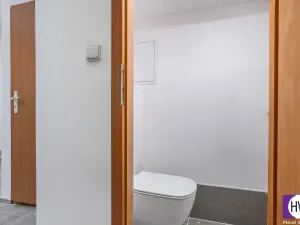 Prodej bytu 1+kk, Praha, Jagellonská, 36 m2