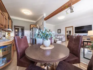 Prodej rodinného domu, Měrunice - Žichov, 186 m2