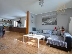 Prodej rodinného domu, Velemín - Dobkovičky, 240 m2