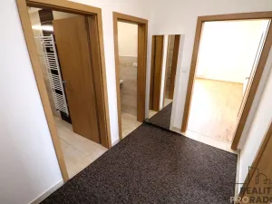 Pronájem bytu 2+kk, Brno - Žebětín, Novodvorská, 79 m2