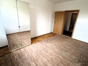 Pronájem bytu 3+kk, Brno - Žebětín, Novodvorská, 79 m2