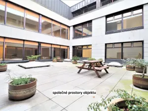 Pronájem skladu, Praha - Libeň, Sokolovská, 68 m2