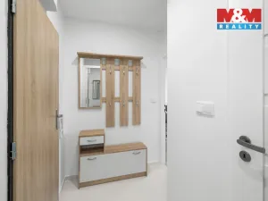 Prodej bytu 1+kk, Kladno - Kročehlavy, Benešovská, 37 m2