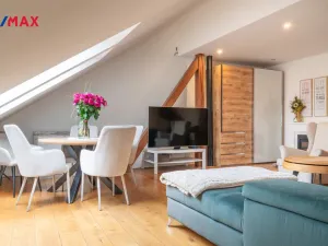 Pronájem bytu 3+kk, Praha - Nové Město, Masarykovo nábřeží, 130 m2