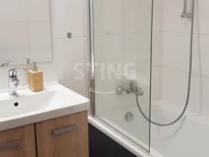 Pronájem atypického bytu, Žďár nad Sázavou, nám. Republiky, 33 m2