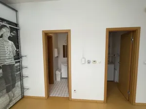 Prodej obchodního prostoru, Ostrava - Moravská Ostrava, Biskupská, 89 m2