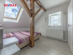 Prodej rodinného domu, Praha - Kyje, Osická, 246 m2