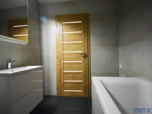 Pronájem bytu 2+kk, Ústí nad Labem - Krásné Březno, Drážďanská, 52 m2