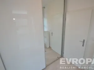 Pronájem atypického bytu, Praha - Hostivař, Na Plískavě, 47 m2