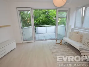 Pronájem atypického bytu, Praha - Hostivař, Na Plískavě, 47 m2