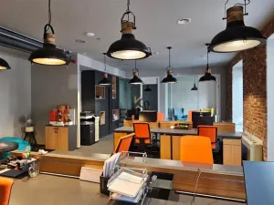 Pronájem obchodního prostoru, Praha - Holešovice, Jankovcova, 237 m2