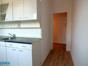 Pronájem bytu 3+1, Valašské Meziříčí - Krásno nad Bečvou, Na Šištotě, 64 m2