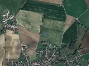 Prodej pole, Choltice, 2392 m2