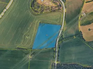 Prodej podílu pole, Chýnice, 2467 m2