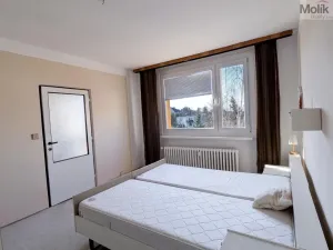 Prodej bytu 3+1, Teplice - Trnovany, Gagarinova, 70 m2