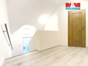 Pronájem bytu 4+kk, Praha - Bohnice, V Nových Bohnicích, 71 m2