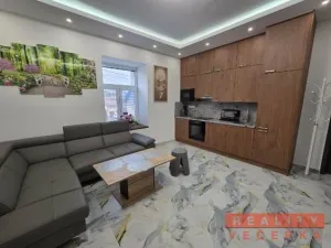 Pronájem bytu 3+kk, Zaječov, 54 m2